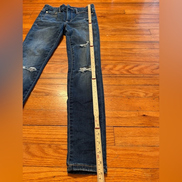 American Eagle Distressed Skinny Jeans - Picture 2 of 6
